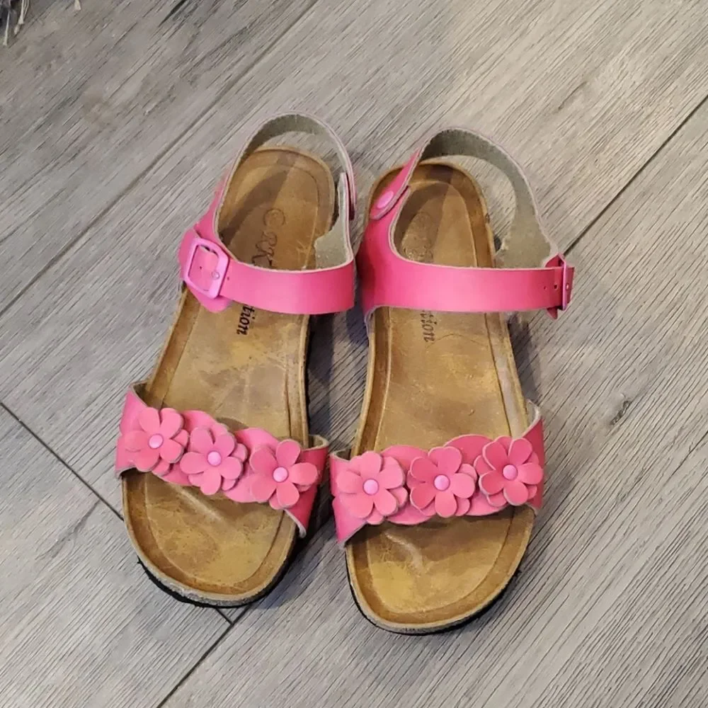 Girls Sandals Size 8